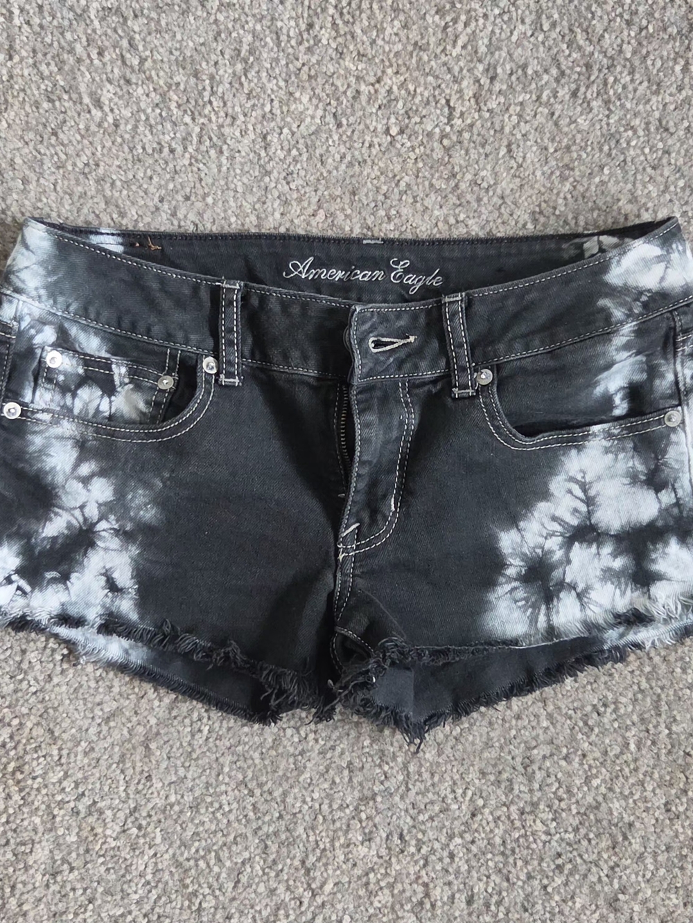 American Eagle Outfitters Low Rise Black & White Tie-Dye Denim Shorts